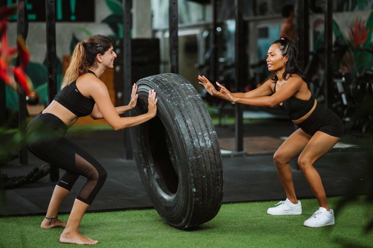 Loka Surf&Fitness Lodge Kuta  Eksteriør billede